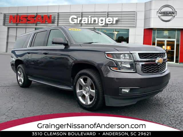 2017 Chevrolet Suburban LT 4WD photo