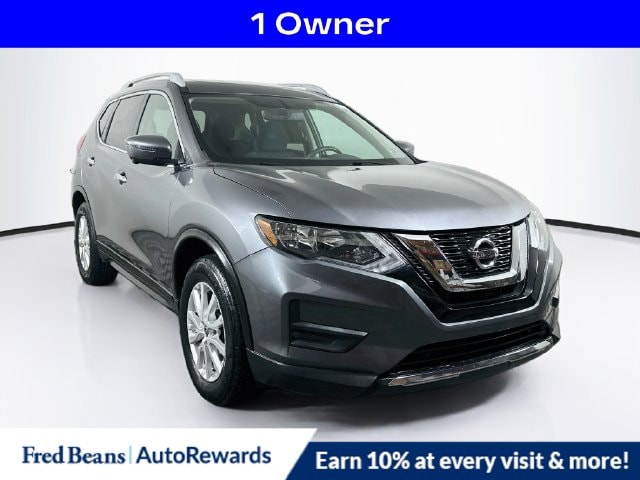 2017 Nissan Rogue SV AWD photo