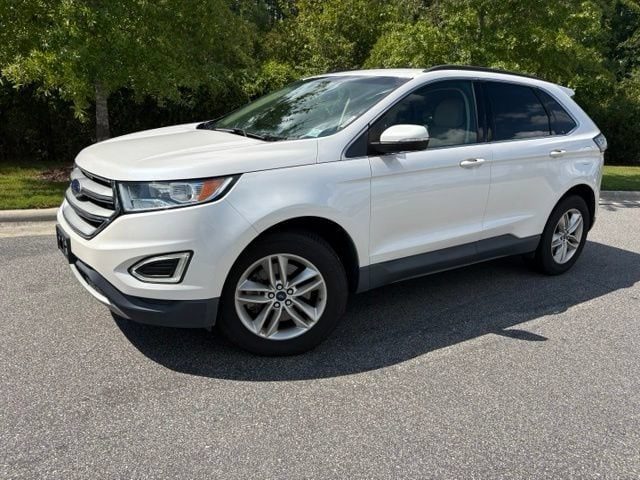 2017 Ford Edge SEL AWD photo