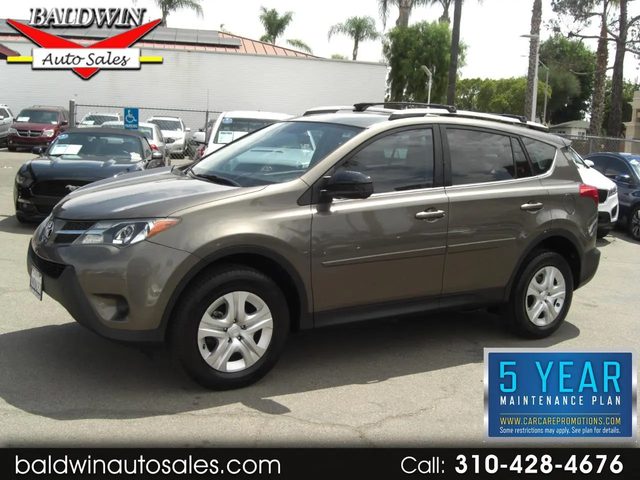 2015 Toyota RAV4 LE FWD photo