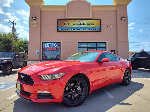 2017 Ford Mustang V6 RWD photo