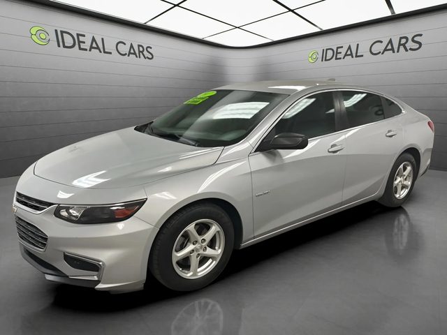 2017 Chevrolet Malibu LS FWD photo