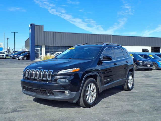 2017 Jeep Cherokee Latitude 4WD photo