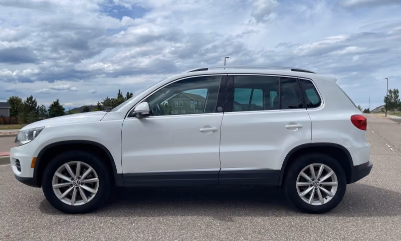 2017 Volkswagen Tiguan Wolfsburg Edition AWD photo