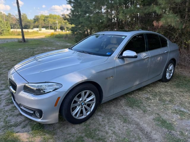 2016 BMW 5 Series 528i xDrive AWD photo