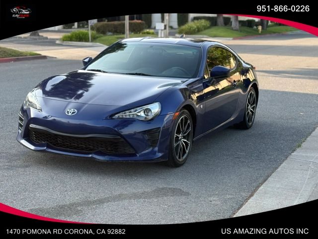 2017 Toyota 86  RWD photo