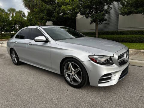 2017 Mercedes-Benz E-Class E 300 Sport RWD photo