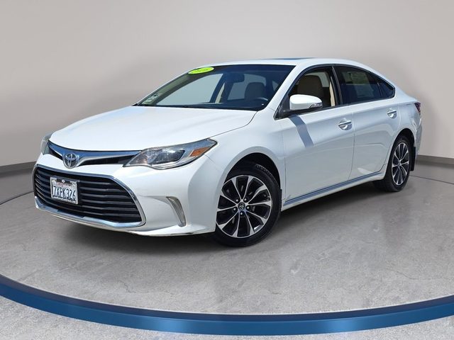 2016 Toyota Avalon XLE Premium FWD photo