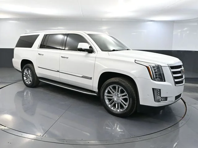2017 Cadillac Escalade ESV  4WD photo