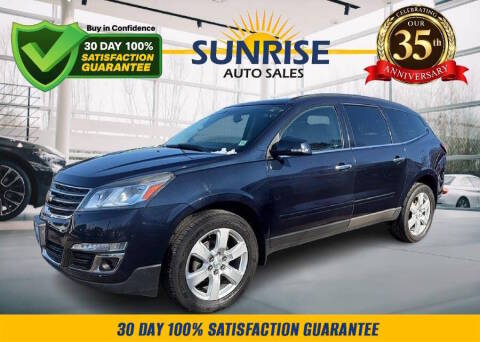 2017 Chevrolet Traverse LT FWD photo