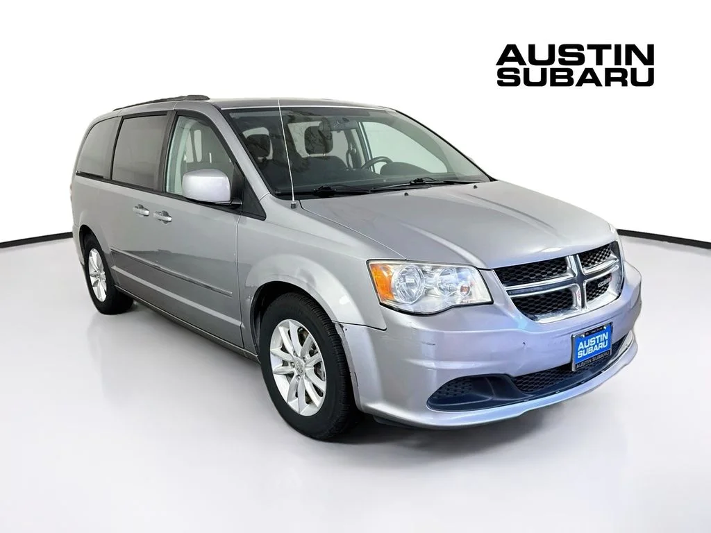 2015 Dodge Grand Caravan SXT FWD photo