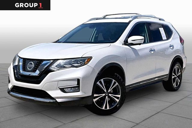 2017 Nissan Rogue SL AWD photo