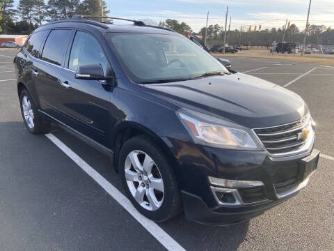 2017 Chevrolet Traverse LT AWD photo