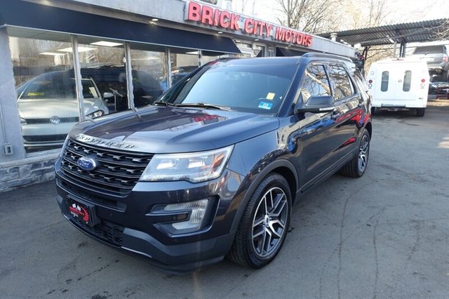 2017 Ford Explorer Sport 4WD photo