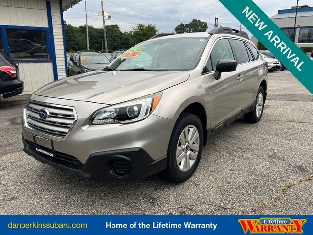 2017 Subaru Outback  AWD photo
