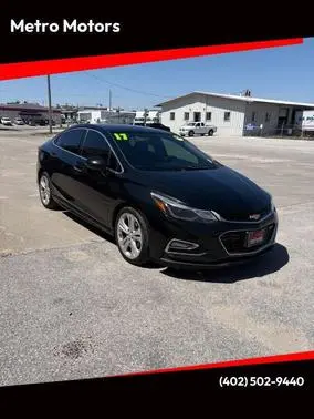 2017 Chevrolet Cruze Premier FWD photo