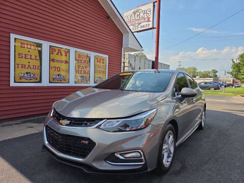 2017 Chevrolet Cruze LT FWD photo