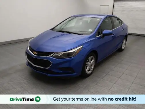 2017 Chevrolet Cruze LT FWD photo