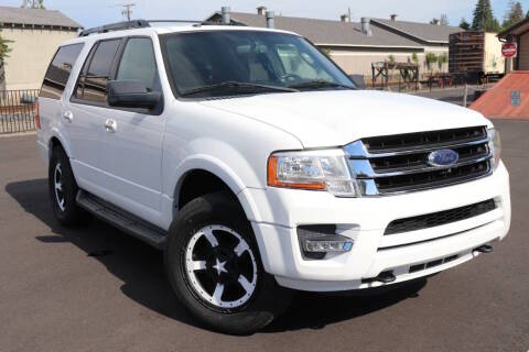 2015 Ford Expedition XLT 4WD photo