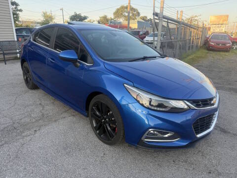 2017 Chevrolet Cruze LT FWD photo