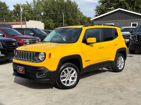 2017 Jeep Renegade Latitude 4WD photo