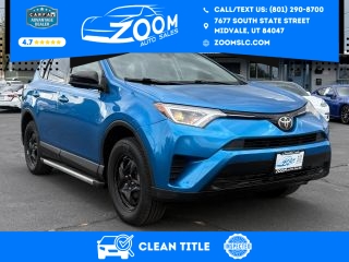 2017 Toyota RAV4 LE FWD photo