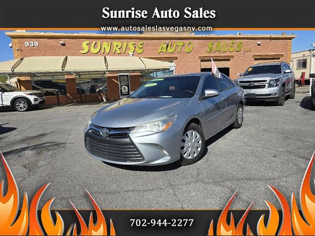 2017 Toyota Camry LE FWD photo