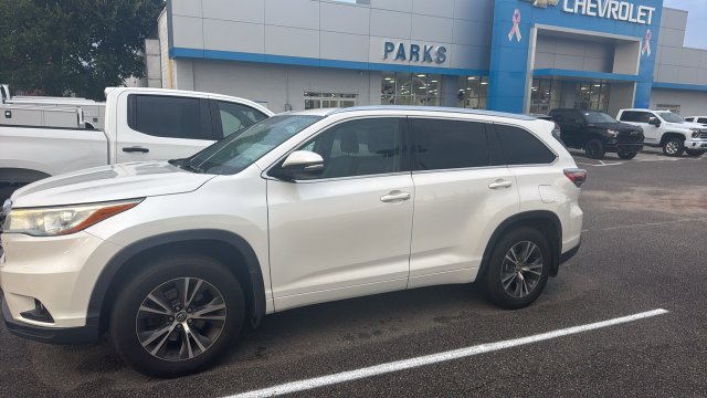 2016 Toyota Highlander XLE AWD photo