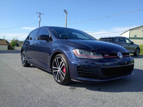 2017 Volkswagen Golf GTI Sport FWD photo