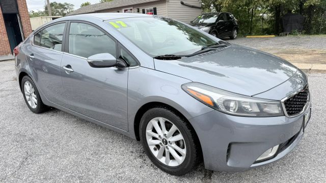 2017 Kia Forte S FWD photo