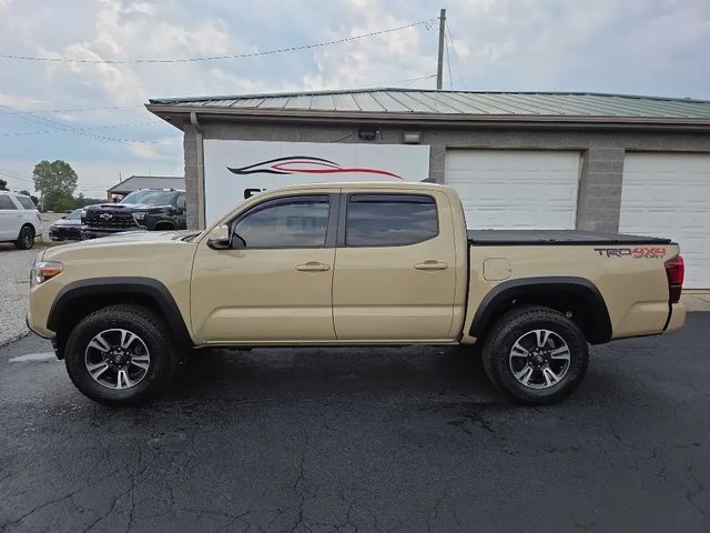 2017 Toyota Tacoma TRD Sport 4WD photo