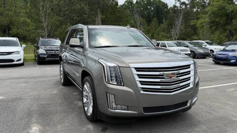 2017 Cadillac Escalade Platinum 4WD photo