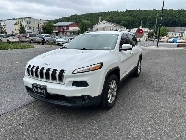 2015 Jeep Cherokee Latitude 4WD photo
