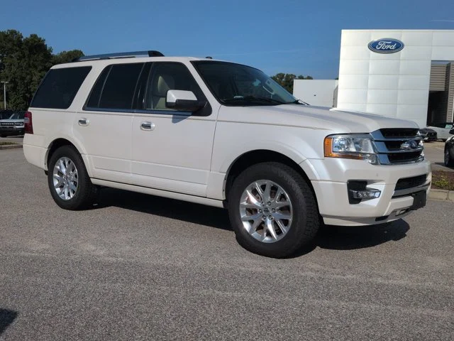 2017 Ford Expedition Limited RWD photo