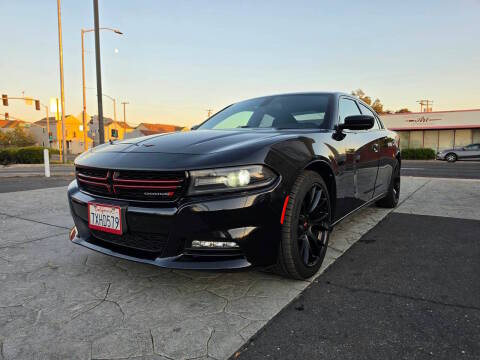 2017 Dodge Charger SXT RWD photo