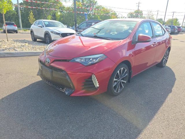 2017 Toyota Corolla SE FWD photo