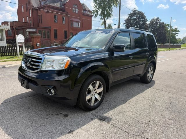 2015 Honda Pilot Touring 4WD photo