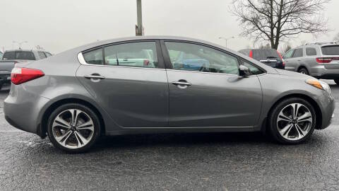 2015 Kia Forte EX FWD photo