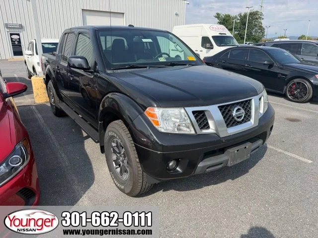 2017 Nissan Frontier PRO-4X 4WD photo