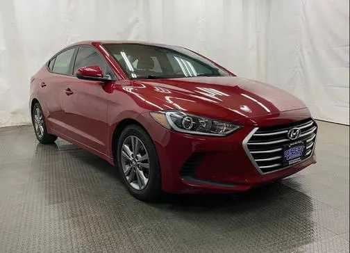 2017 Hyundai Elantra FWD photo