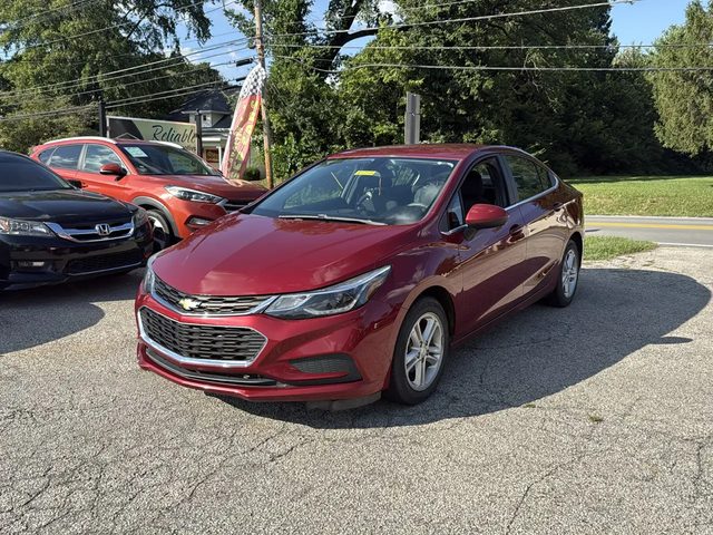 2017 Chevrolet Cruze LT FWD photo