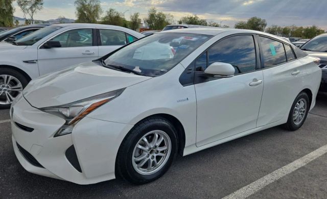 2017 Toyota Prius Two FWD photo