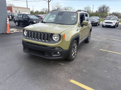 2015 Jeep Renegade Latitude FWD photo