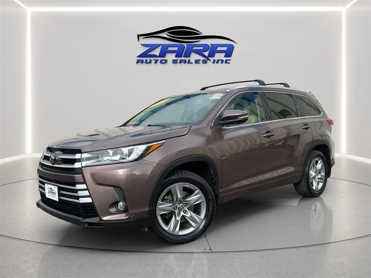 2017 Toyota Highlander Limited AWD photo