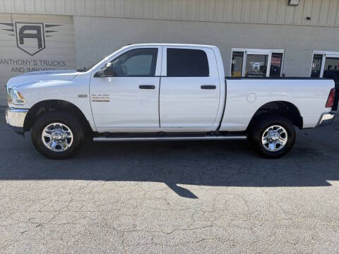 2017 Ram 2500 Tradesman 4WD photo
