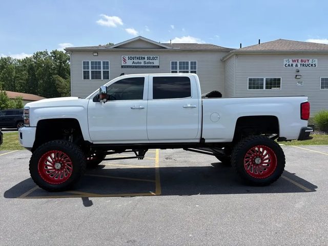 2017 Chevrolet Silverado 2500HD High Country 4WD photo