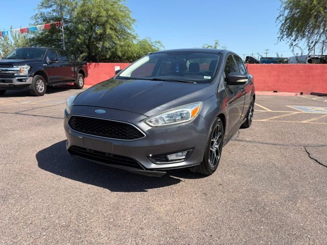 2016 Ford Focus SE FWD photo