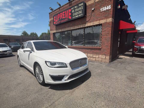 2017 Lincoln MKZ Hybrid Reserve FWD photo