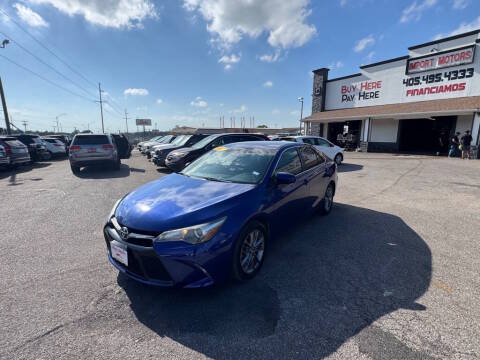 2015 Toyota Camry SE FWD photo
