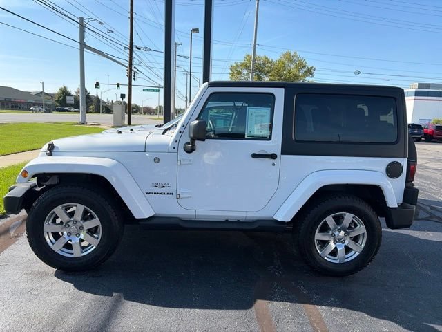 2017 Jeep Wrangler Sahara 4WD photo